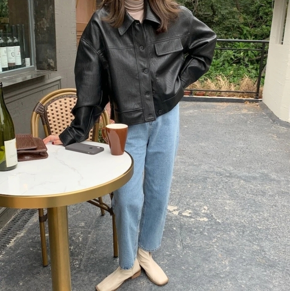 Cropped Faux Leather Jacket - Picture 2 of 6